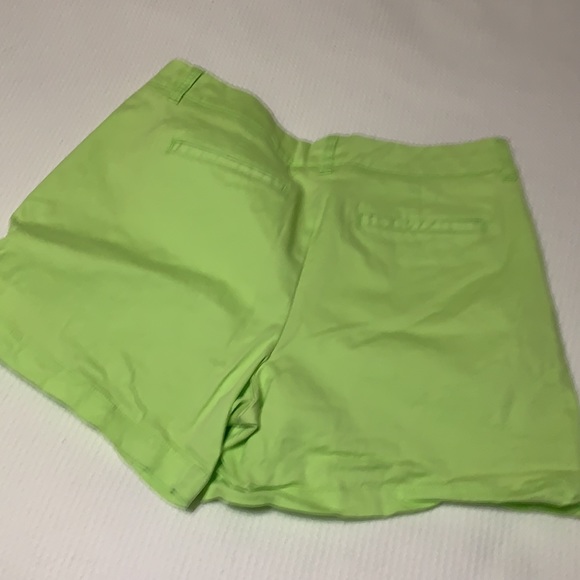 Bright green shorts EUC perfect condition - Picture 6 of 7